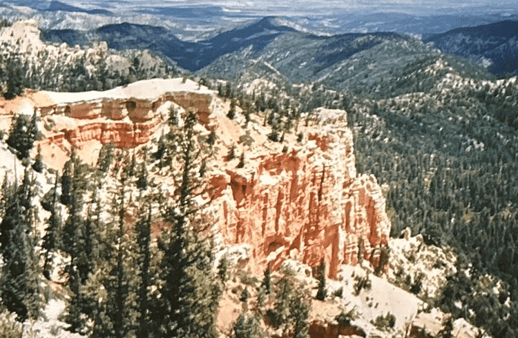 Bryce Canyon fairyland. Photo taken in 1999 on a film camera